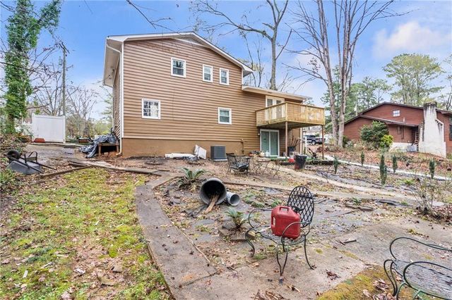 167 Bridgewood SE Drive, Conyers, GA 30094