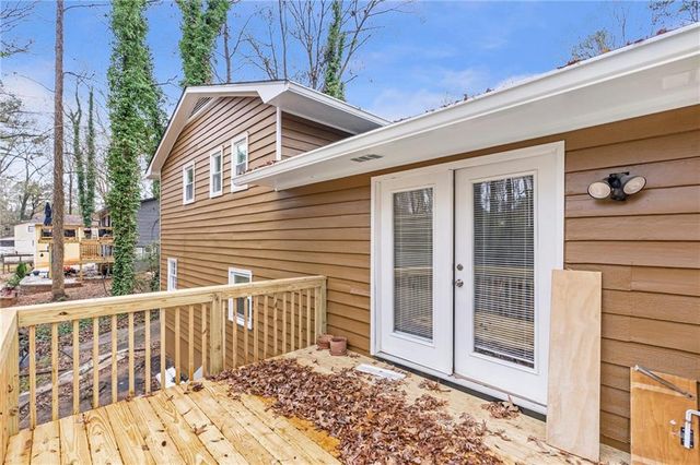 167 Bridgewood SE Drive, Conyers, GA 30094