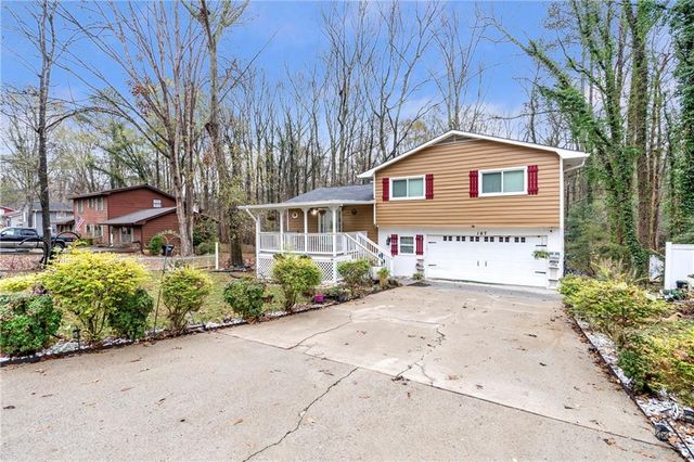 167 Bridgewood SE Drive, Conyers, GA 30094