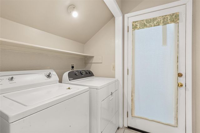 4134 Lakepointe Forest Drive, Seabrook, TX 77586