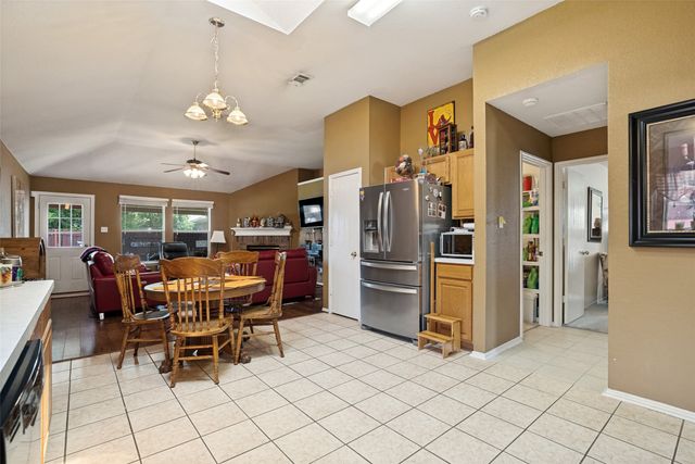 1005 Darren Drive, Burleson, TX 76028