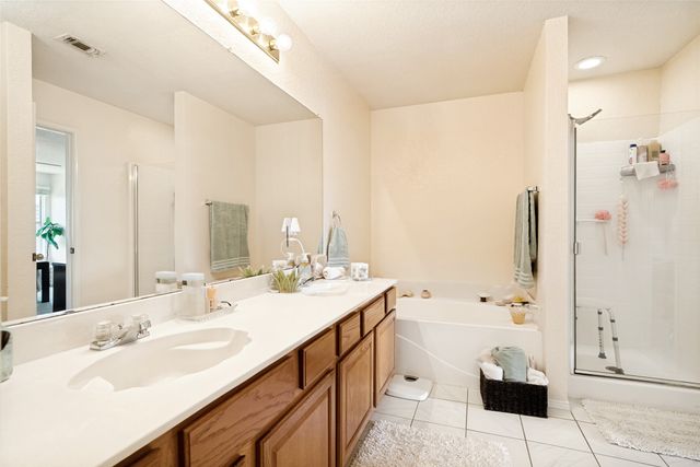 1005 Darren Drive, Burleson, TX 76028