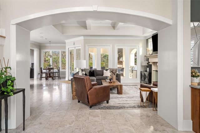 64 S Parkgate Circle, The Woodlands, TX 77381