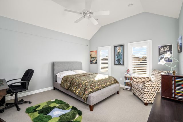 64 S Parkgate Circle, The Woodlands, TX 77381