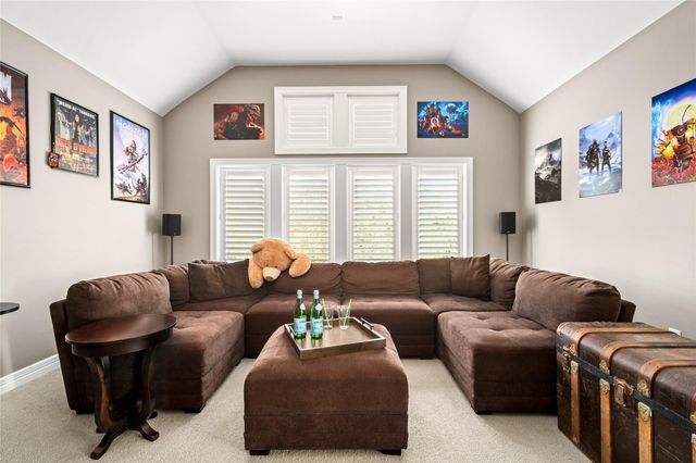 64 S Parkgate Circle, The Woodlands, TX 77381