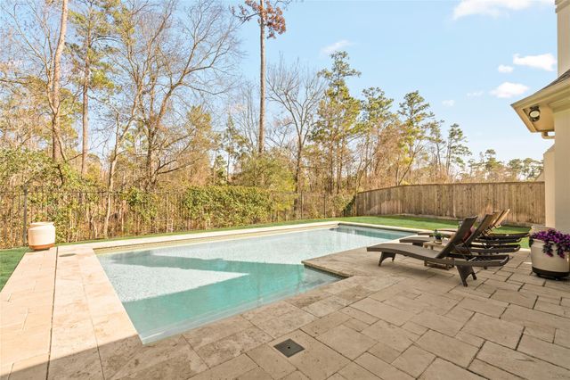 64 S Parkgate Circle, The Woodlands, TX 77381