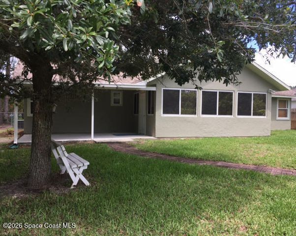 1105 Dallam Avenue NW, Palm Bay, FL 32907