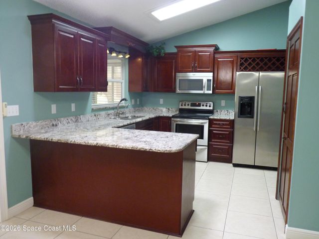 1105 Dallam Avenue NW, Palm Bay, FL 32907