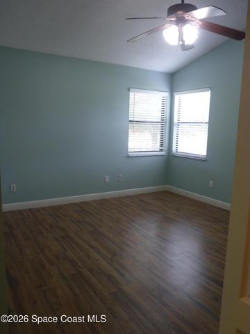 1105 Dallam Avenue NW, Palm Bay, FL 32907
