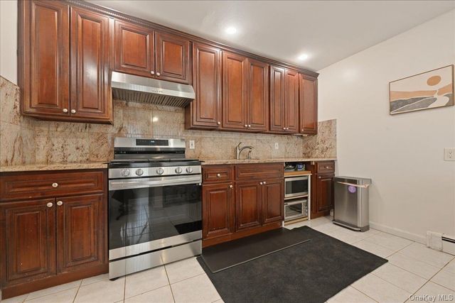 292 Concord Street, Dix Hills, NY 11746