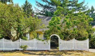 739 N 165th Street, Shoreline, WA 98133