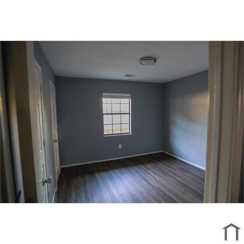 3232 Berry Street, Houston, TX 77004