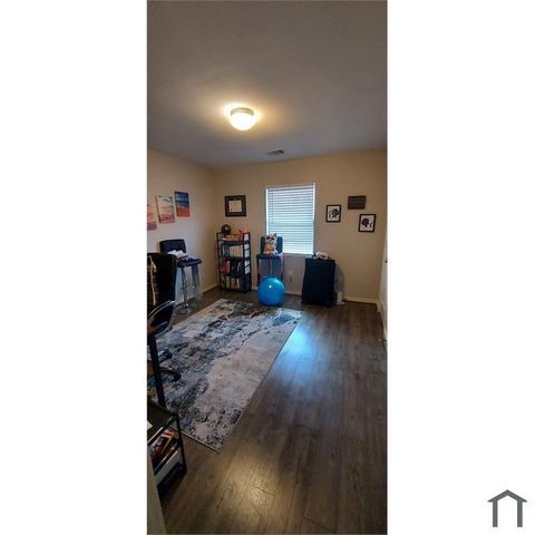 3232 Berry Street, Houston, TX 77004