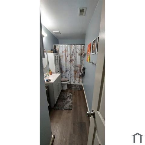 3232 Berry Street, Houston, TX 77004