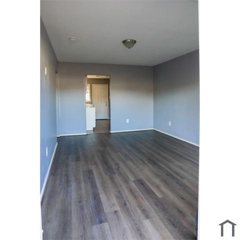 3232 Berry Street, Houston, TX 77004