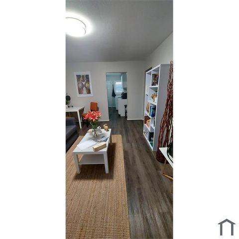 3232 Berry Street, Houston, TX 77004