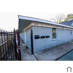 3232 Berry Street, Houston, TX 77004