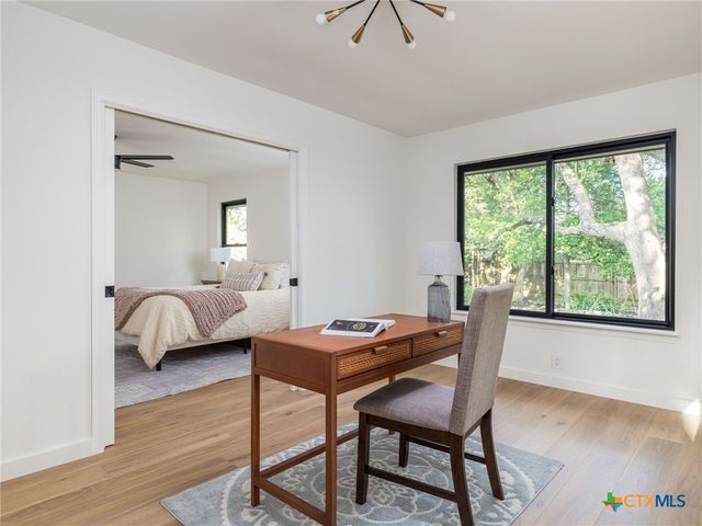 11103 Oak Knoll Drive, Austin, TX 78759