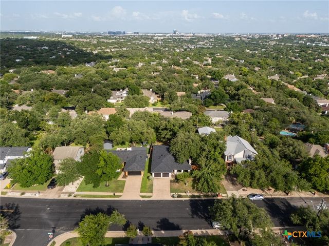 11103 Oak Knoll Drive, Austin, TX 78759