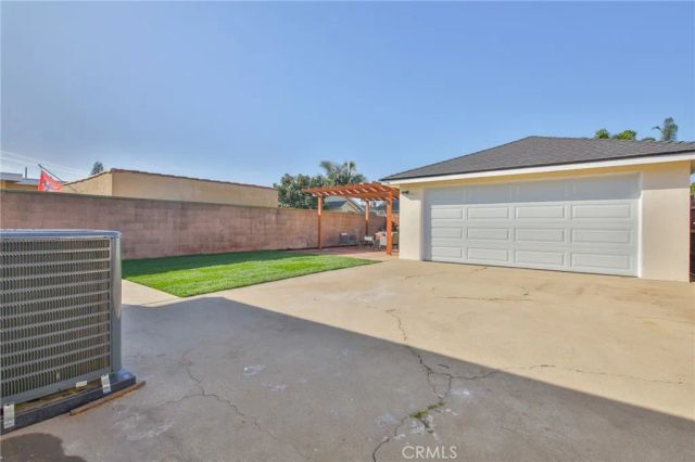 12035 Ramona, Hawthorne, CA 90250