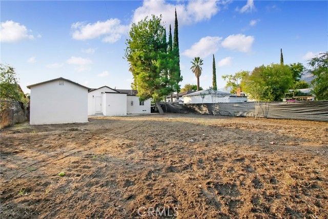 4555 Acacia, San Bernardino, CA 92407