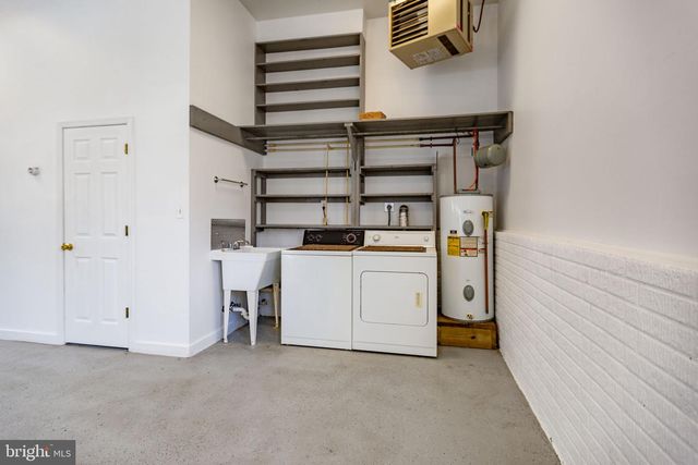 8528 WORMAN DR, King George, VA 22485