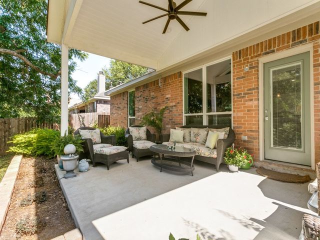 1411 Park Palisades Drive, Corinth, TX 76210