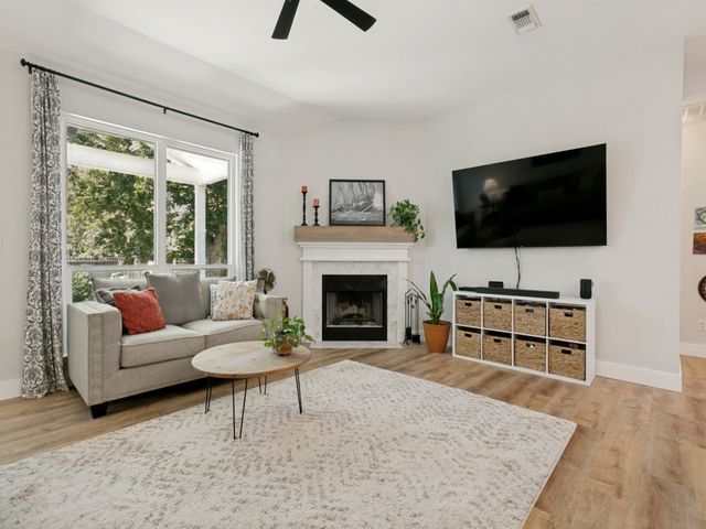 1411 Park Palisades Drive, Corinth, TX 76210