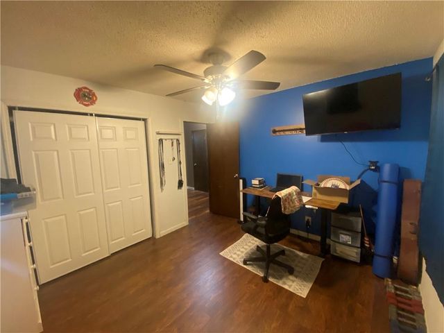 305 Renee Lane, Garden City, MO 64747