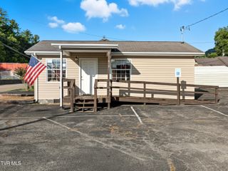 620 Carolina Avenue, Erwin, TN 37650