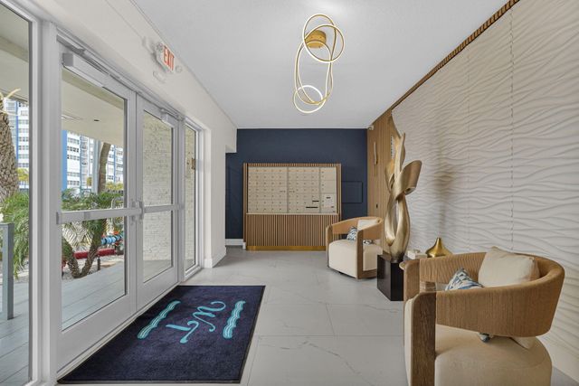 1701 S Ocean Drive 203, Hollywood, FL 33019