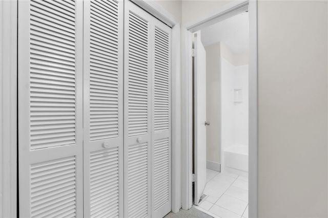 2530 E North Street Unit #11B, Greenville, SC 29615