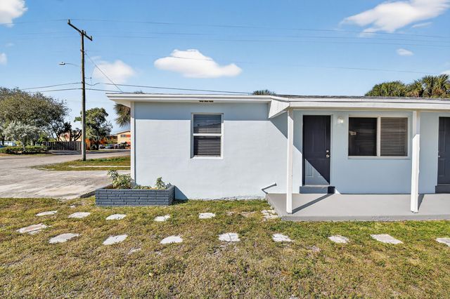 58 W 27th Street 1, Riviera Beach, FL 33404