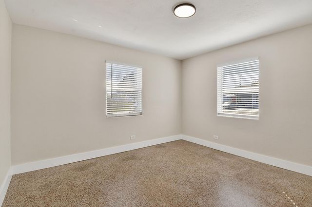 58 W 27th Street 1, Riviera Beach, FL 33404