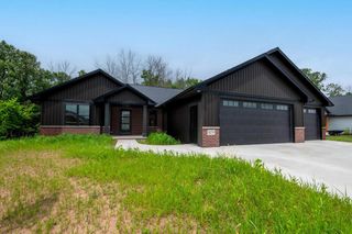 3275 EVENING STAR DRIVE, Green Bay, WI 54311
