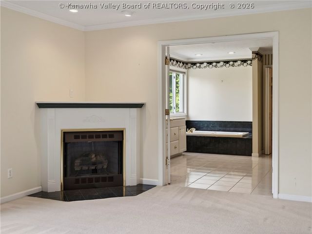 211 Seneca Valley Estates, Sissonville, WV 25320