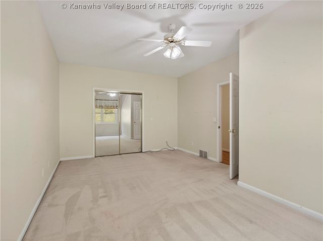211 Seneca Valley Estates, Sissonville, WV 25320