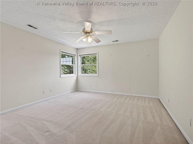 211 Seneca Valley Estates, Sissonville, WV 25320