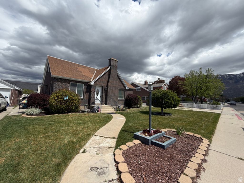 Image 2 of property listing at 287 E 100 N, Orem, UT 84057