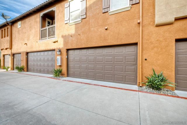 17070 Calle Trevino 11, San Diego, CA 92127