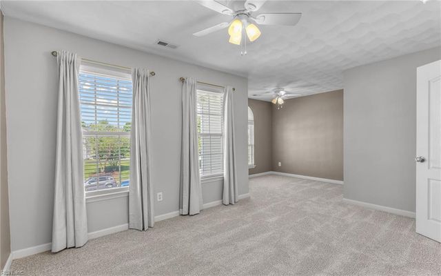 1932 English Oak CT, Virginia Beach, VA 23453