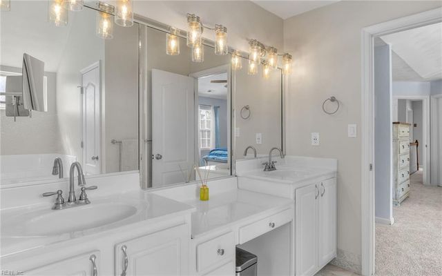 1932 English Oak CT, Virginia Beach, VA 23453