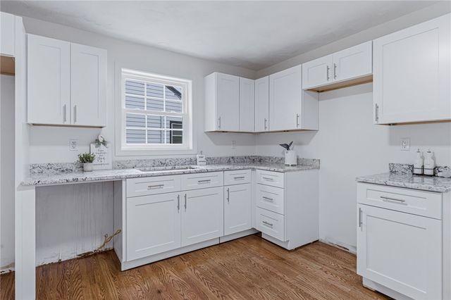 8 Angela Court, North Providence, RI 02904