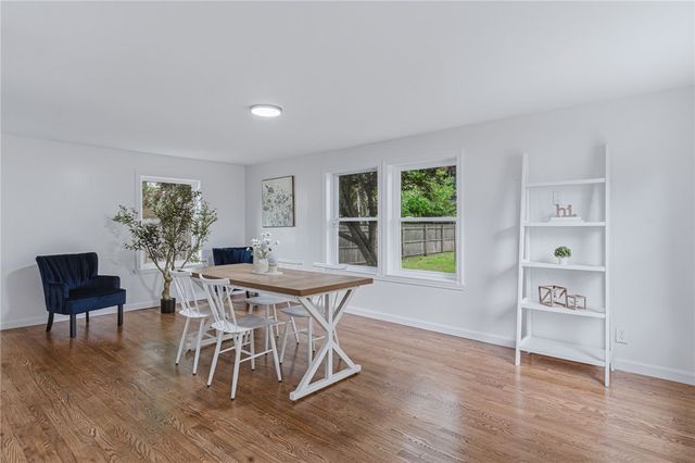 8 Angela Court, North Providence, RI 02904