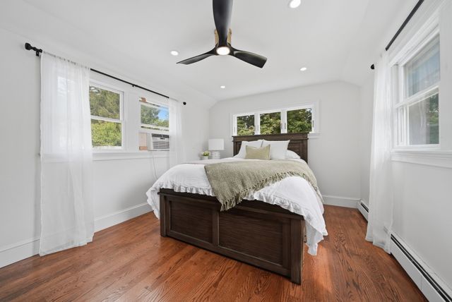 20 Herbert St, Wakefield, MA 01880