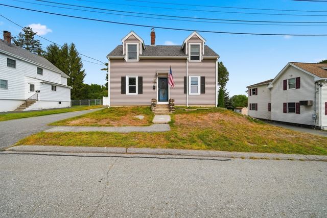 20 Herbert St, Wakefield, MA 01880