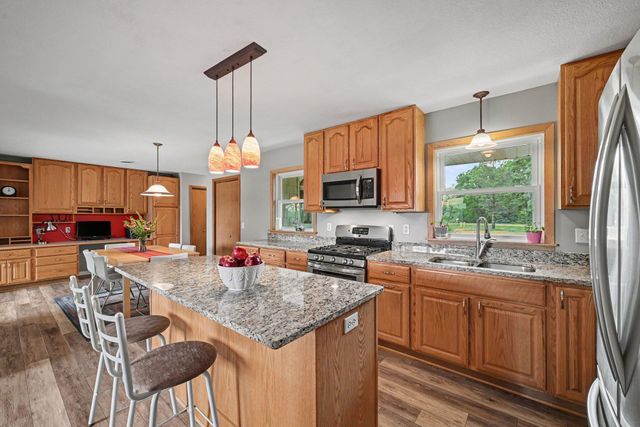 12466 Jason Avenue, Hastings, MN 55033