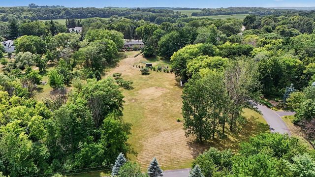 12466 Jason Avenue, Hastings, MN 55033