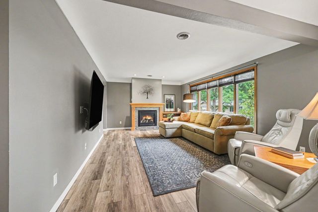 12466 Jason Avenue, Hastings, MN 55033