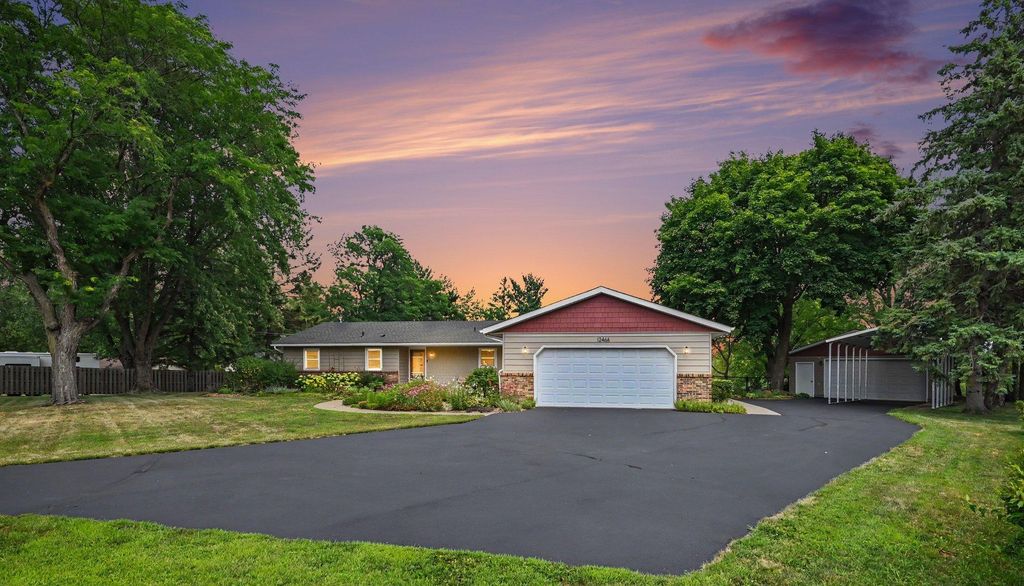 12466 Jason Avenue, Hastings, MN 55033